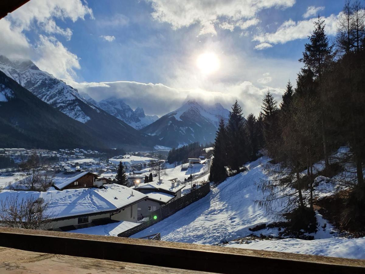 Apartmán Haus Wohleb Fulpmes Exteriér fotografie
